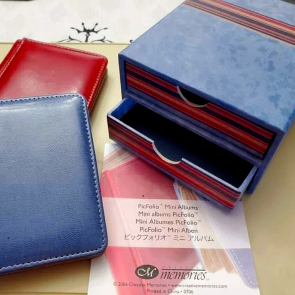 New picfolio Creative Memories mini albums